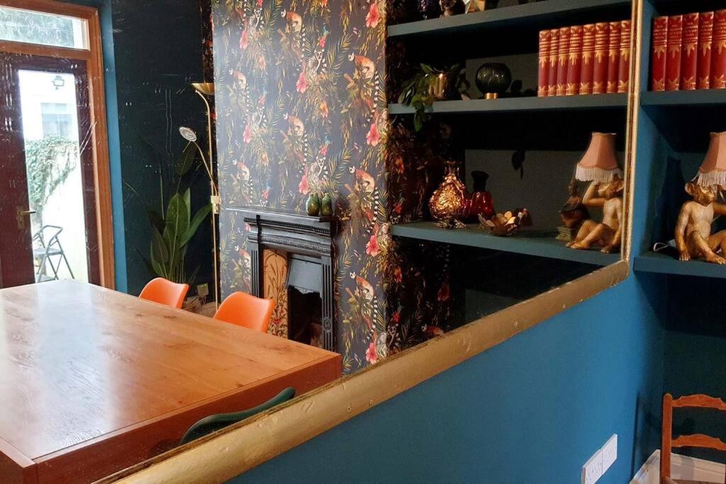 Gorgeous Victorian House Sleeps 6 In Cardiff Villa Luaran gambar