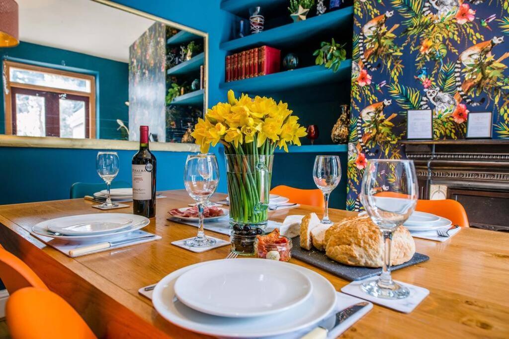 Gorgeous Victorian House Sleeps 6 In Cardiff Villa Luaran gambar