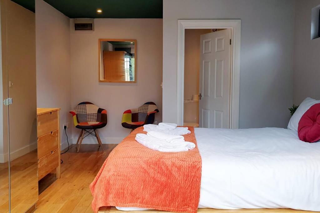 Gorgeous Victorian House Sleeps 6 In Cardiff Villa Luaran gambar