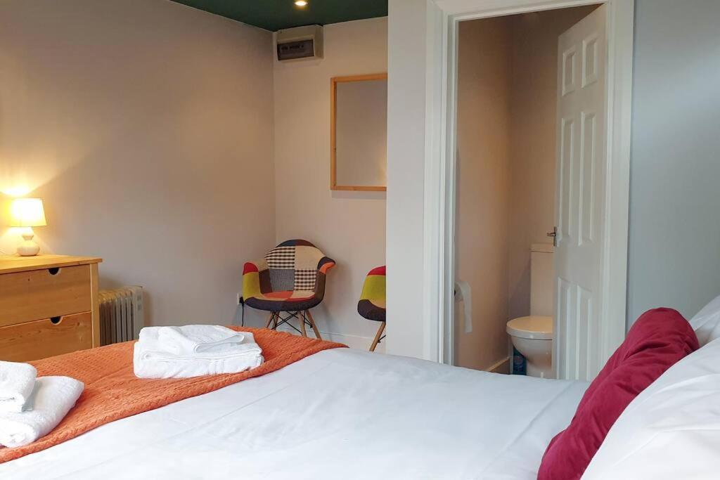 Gorgeous Victorian House Sleeps 6 In Cardiff Villa Luaran gambar