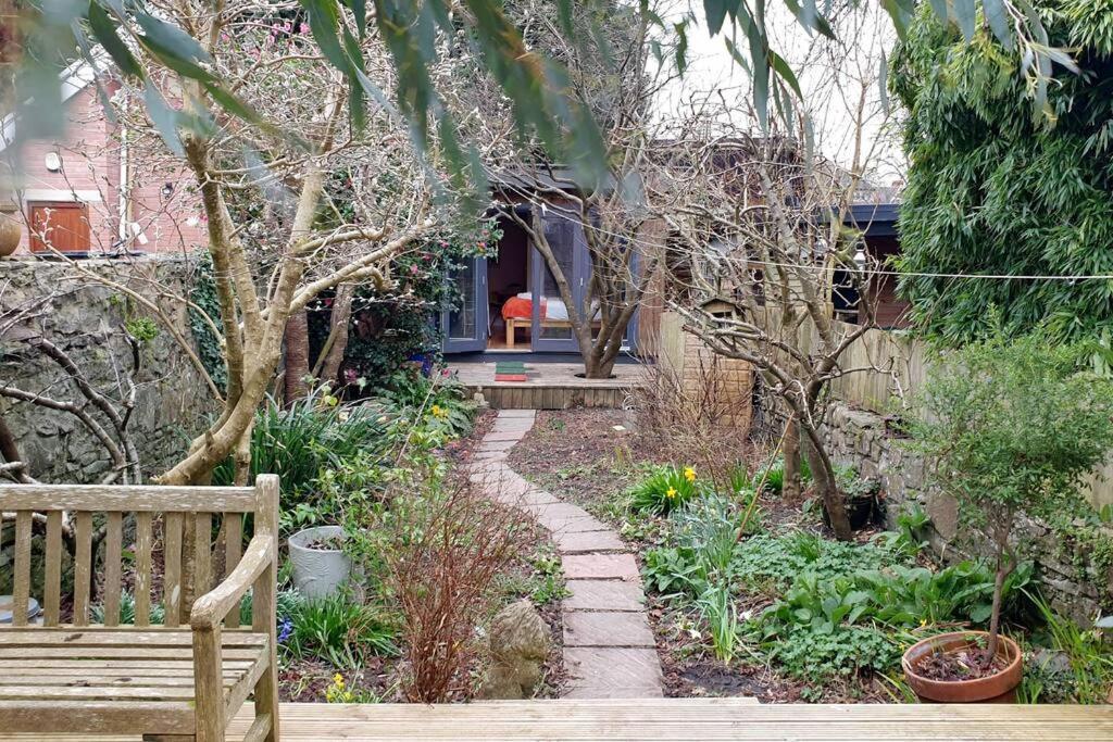 Gorgeous Victorian House Sleeps 6 In Cardiff Villa Luaran gambar